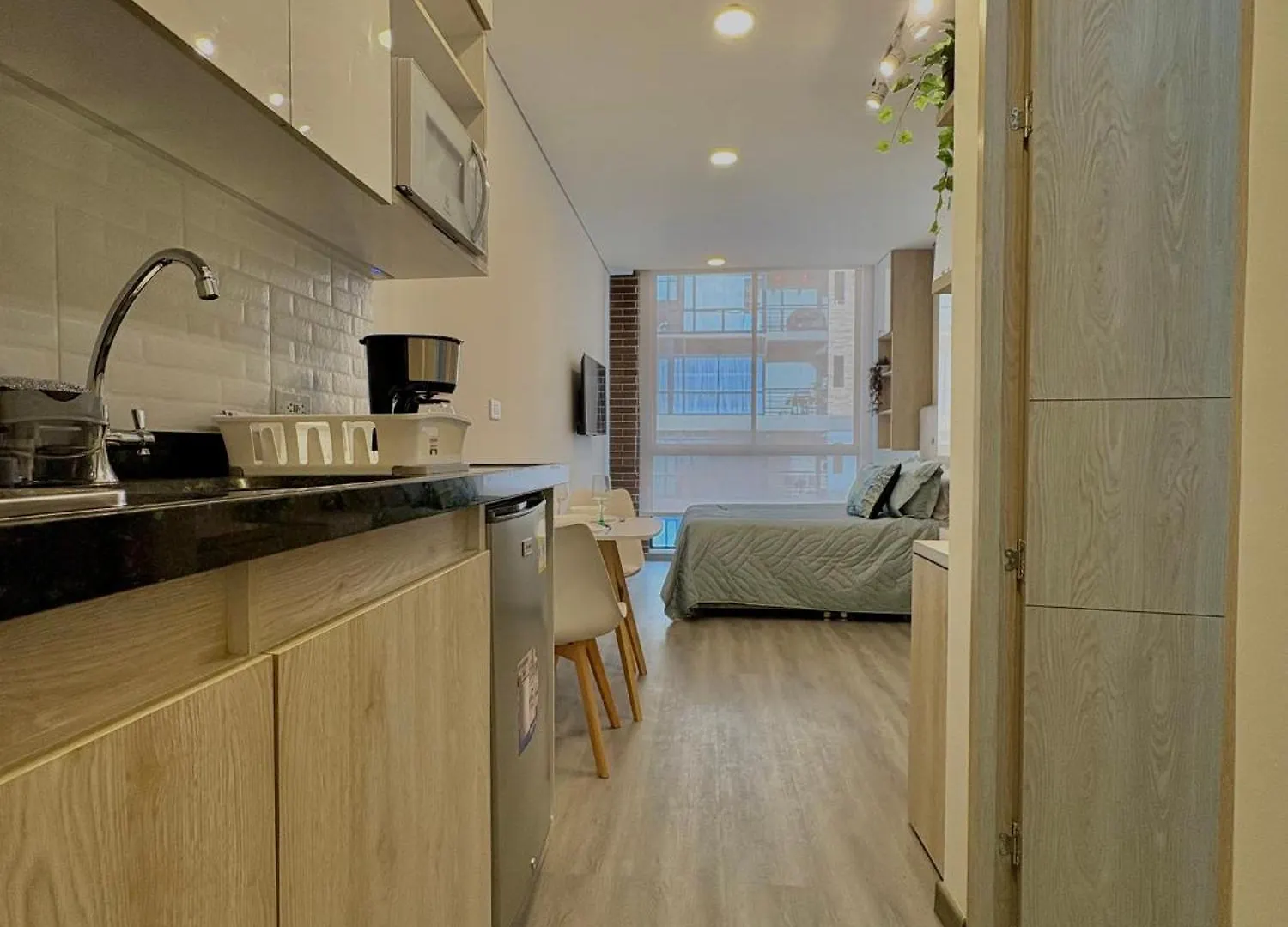 Nuevos Apartamentos En 4991 Loft Lägenhet