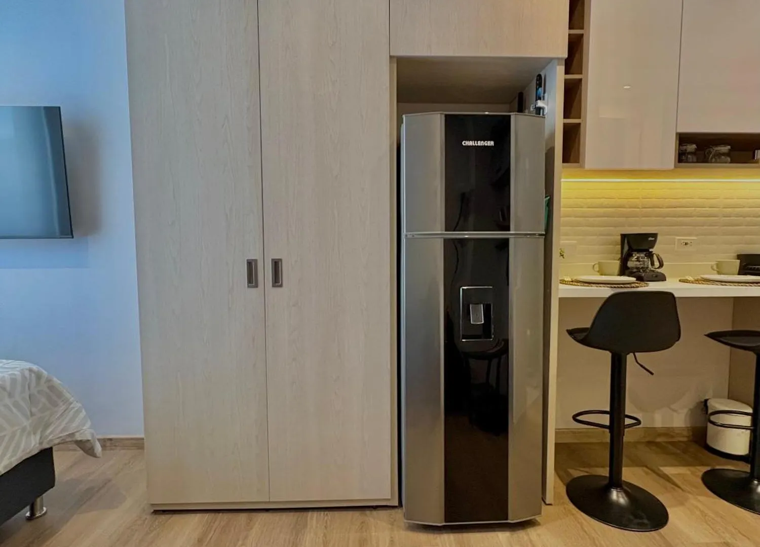 Nuevos Apartamentos En 4991 Loft Lägenhet